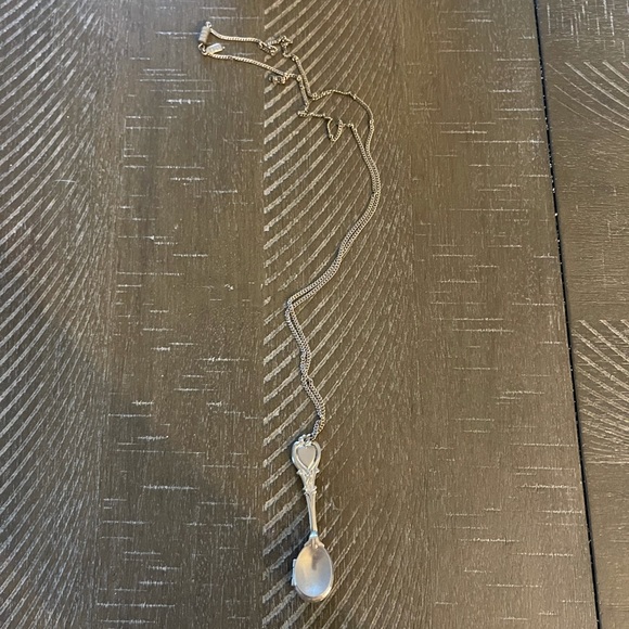 Silver spoon locket. - Picture 2 of 4